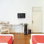 RedDoorz near UPI Setiabudi 2