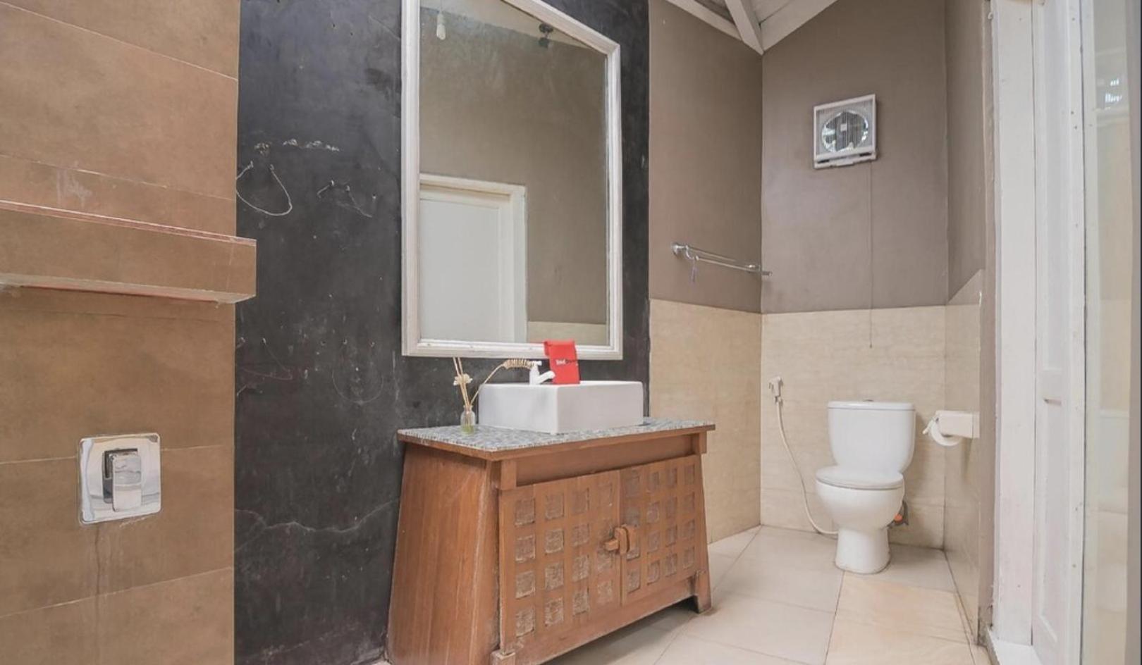 Reddoorz Near Upi Setiabudi 2 Wisma tamu Bandung