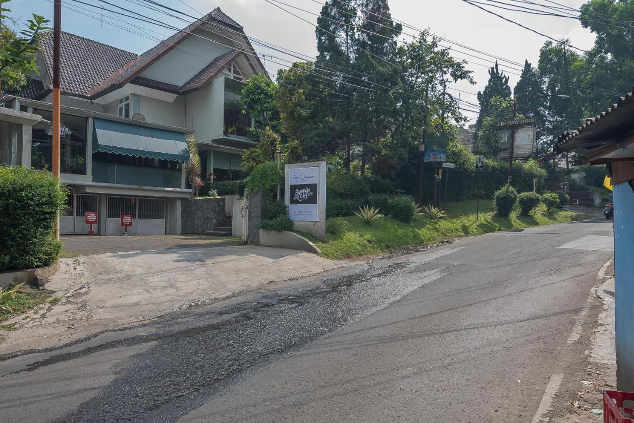 Wisma tamu Reddoorz Near Upi Setiabudi 2